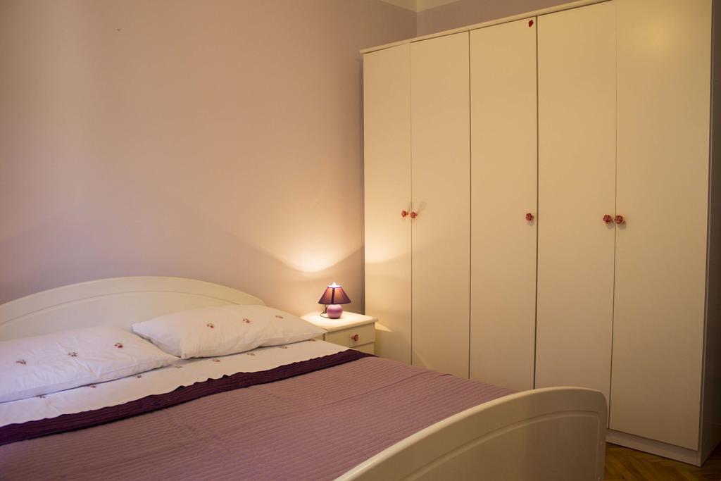 Apartment Gulic Supetarska Draga Bagian luar foto