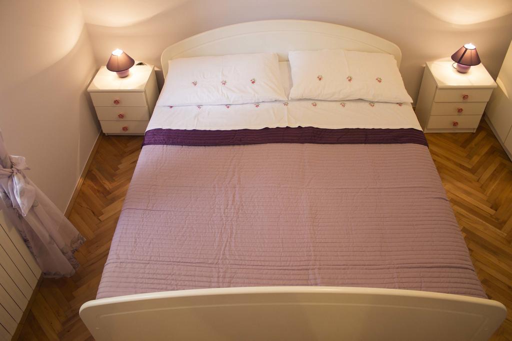 Apartment Gulic Supetarska Draga Bagian luar foto